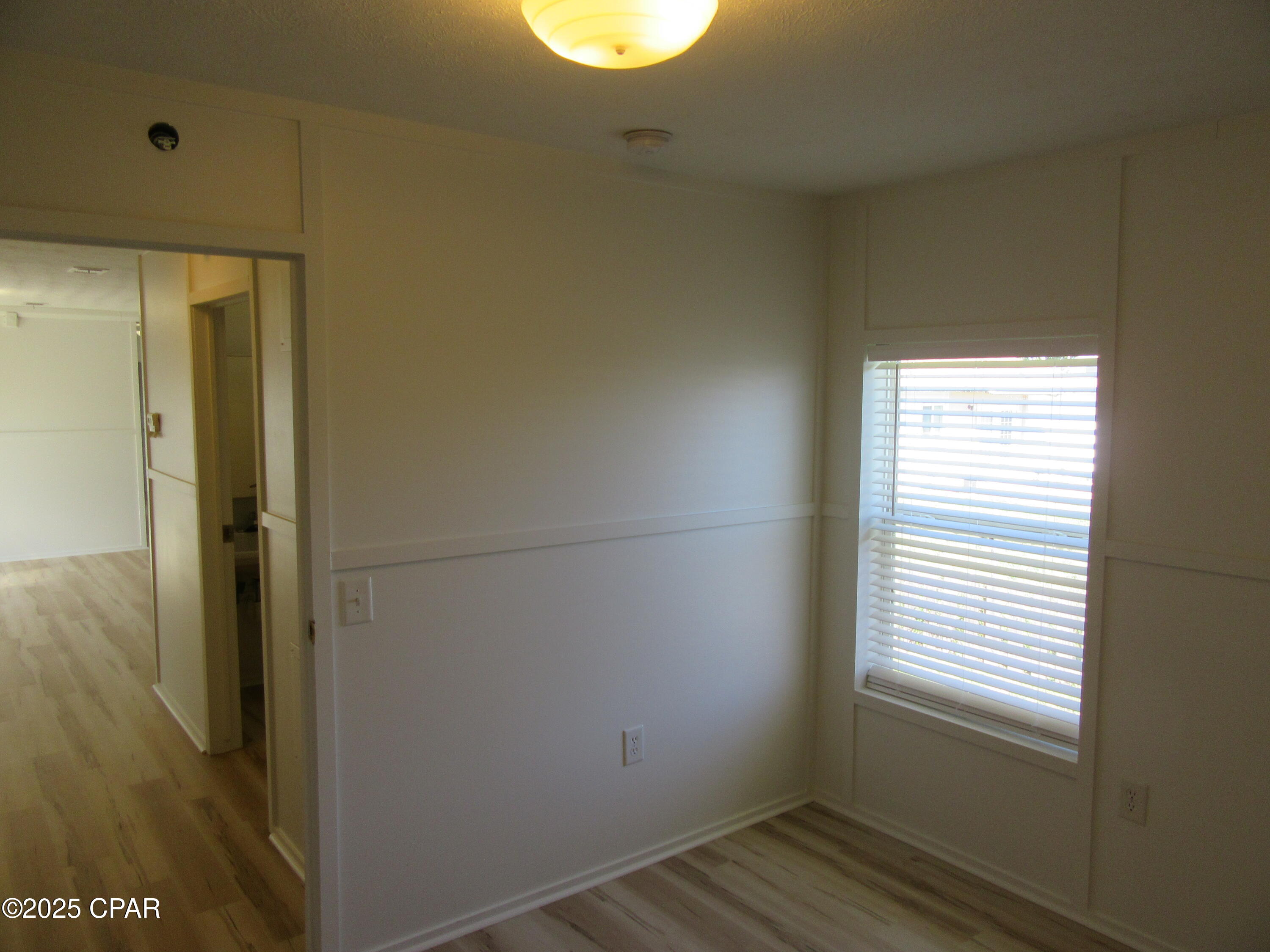 Image 8 For 102 Sims Avenue #1