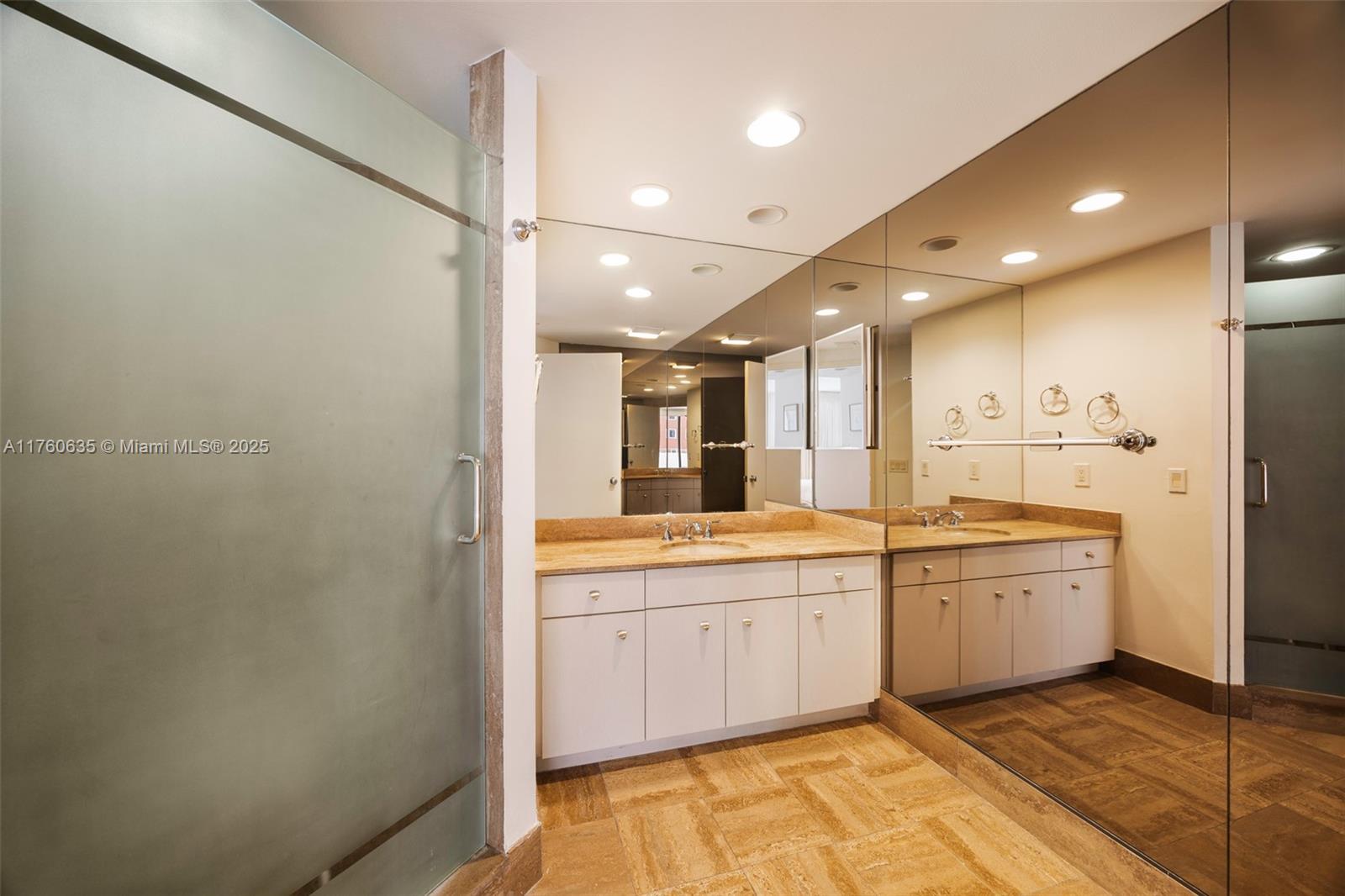 1581 Brickell Ave #1405, Miami FL 33129
