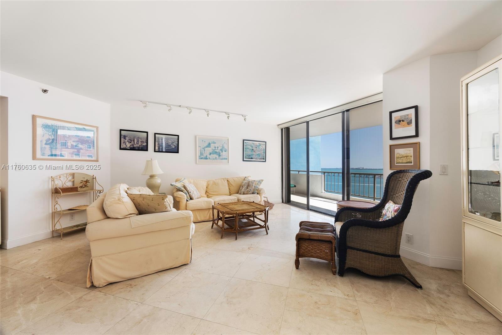 1581 Brickell Ave #1405, Miami FL 33129