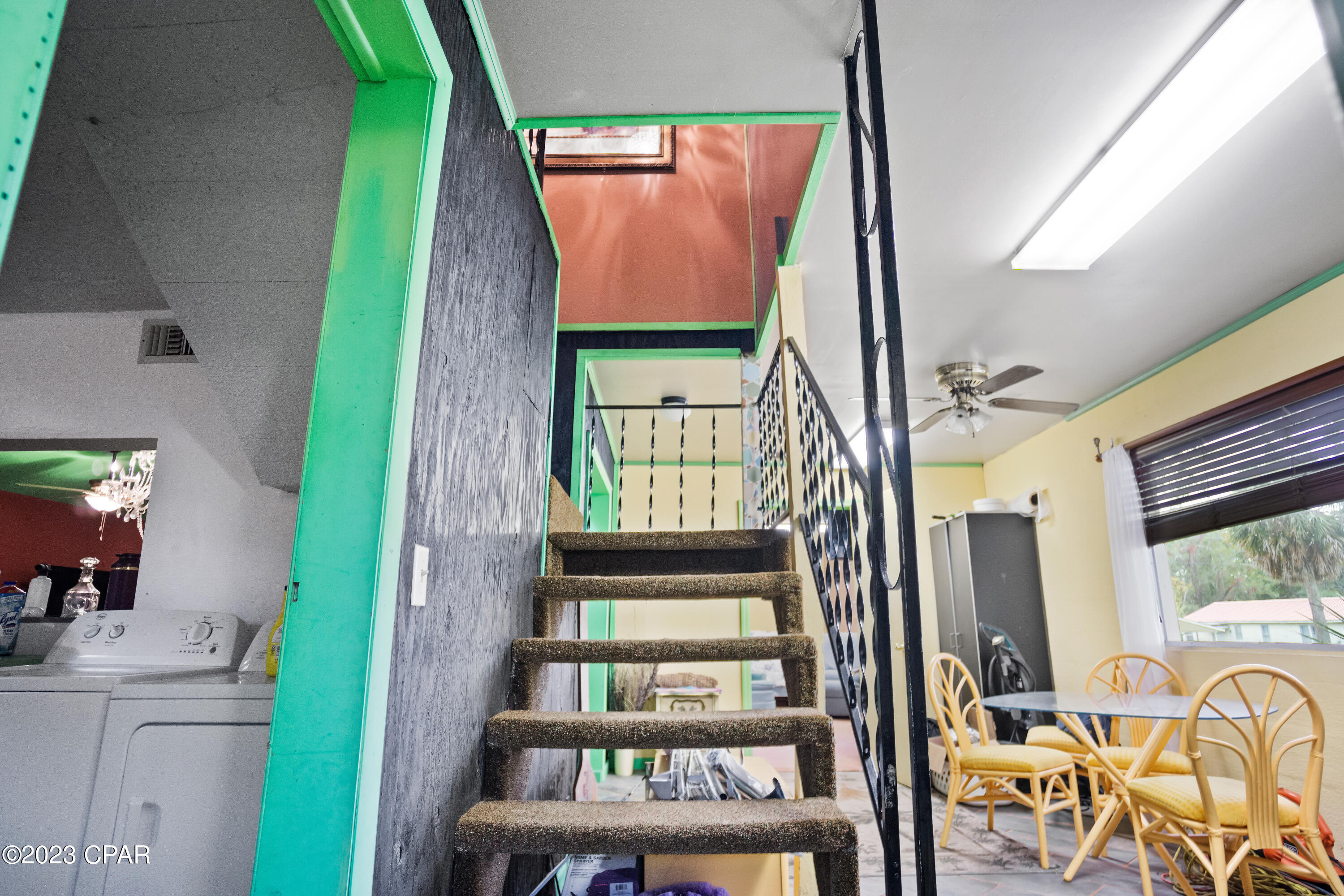 Image 41 For 2558 Mckinnon Street
