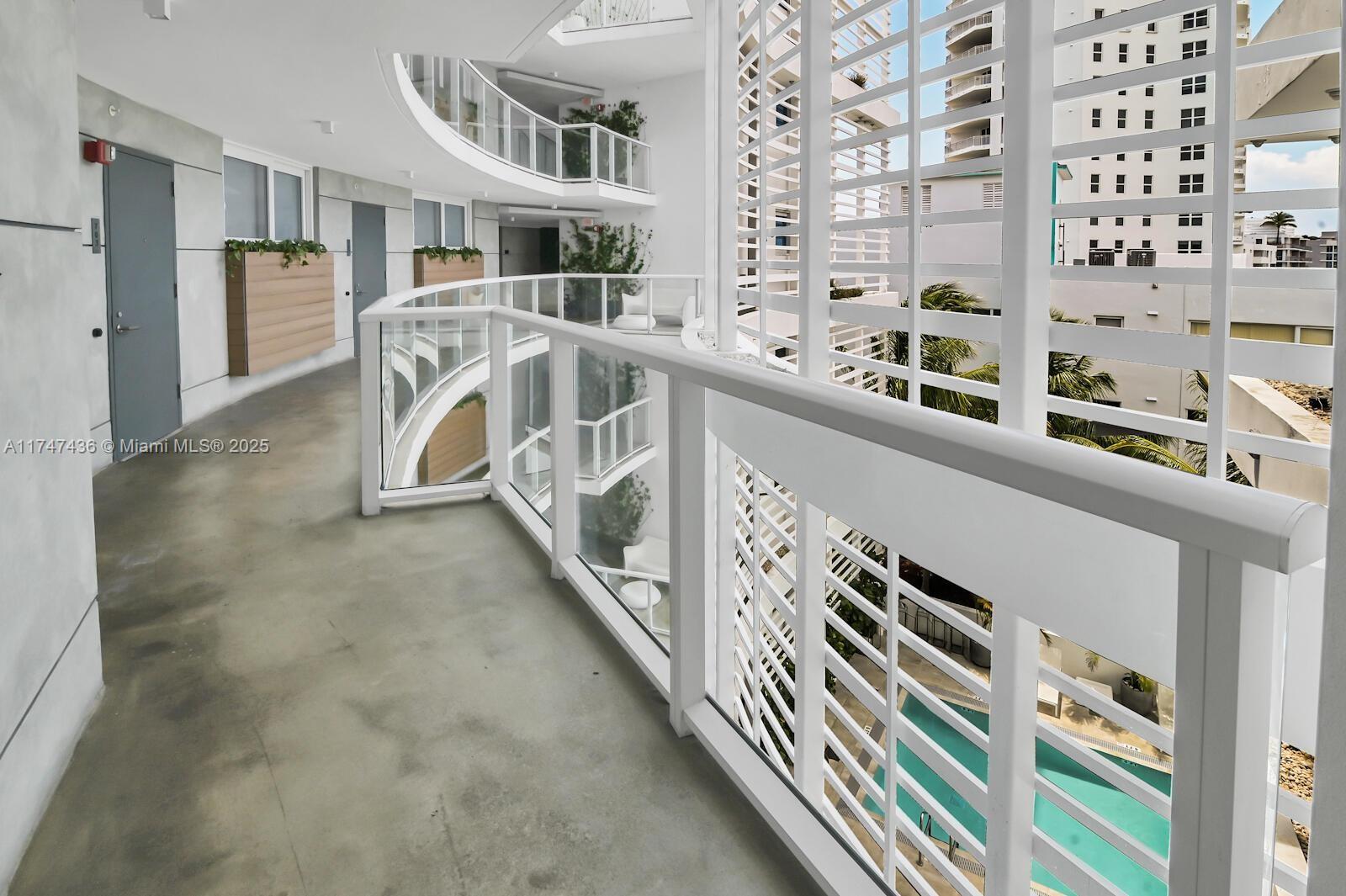 9821 E Bay Harbor Dr #502, Bay Harbor Islands, Florida image 37