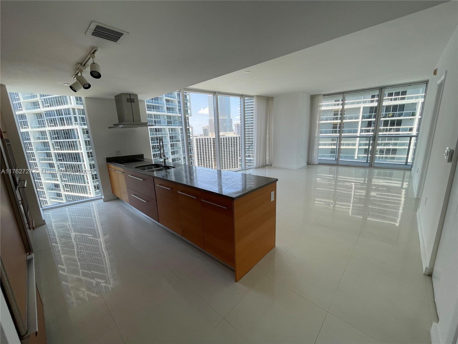 Condo for Rent in Miami, FL