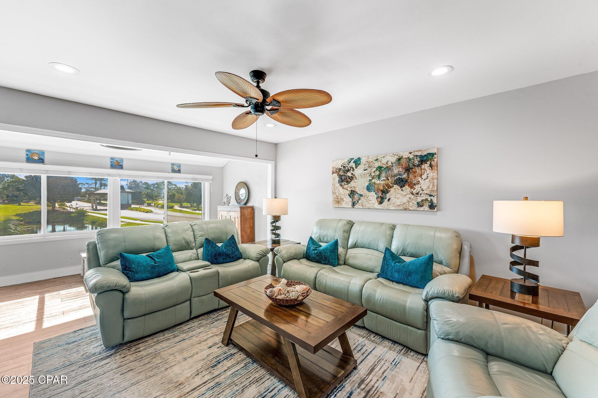 Image 7 For 4725 Bay Point Road 256