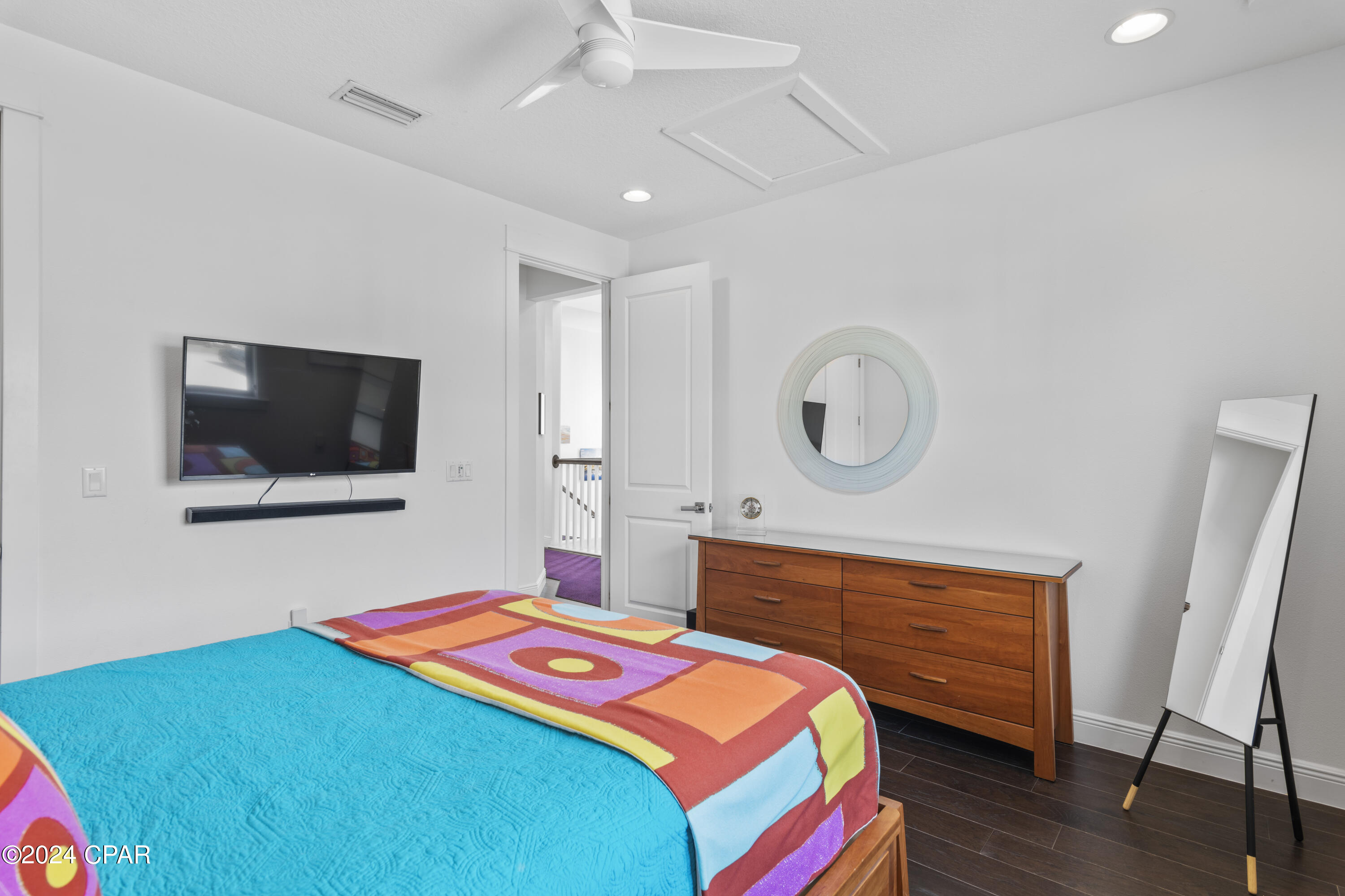 Image 35 For 52 Grande Pointe Drive