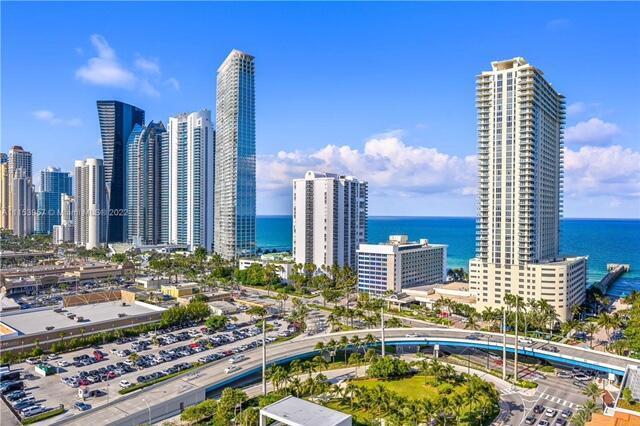 Apartamento para Alugar em Sunny Isles Beach, FL
