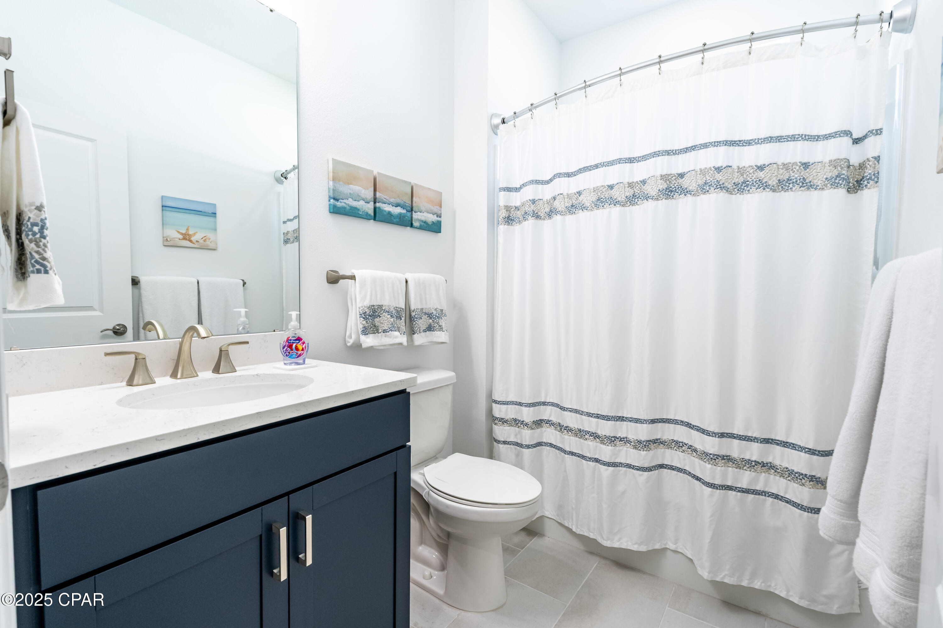 Image 19 For 8406 Island Breeze Avenue