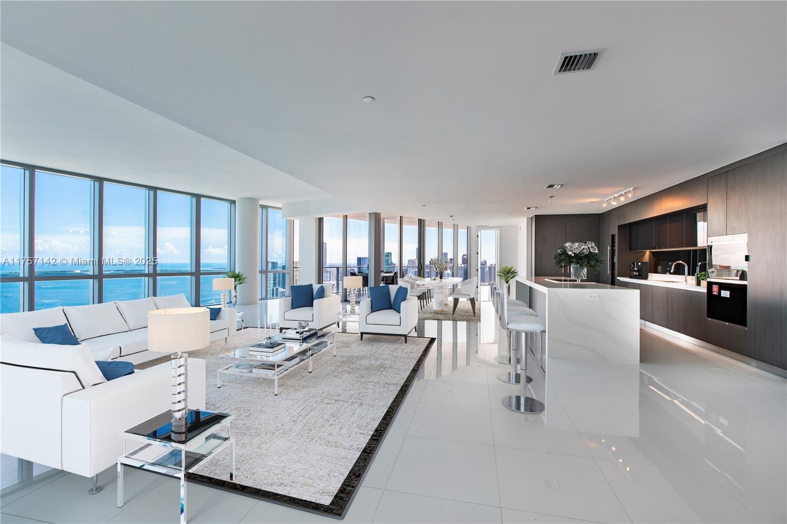 851 NE 1st Ave #PH5011, Miami FL 33132