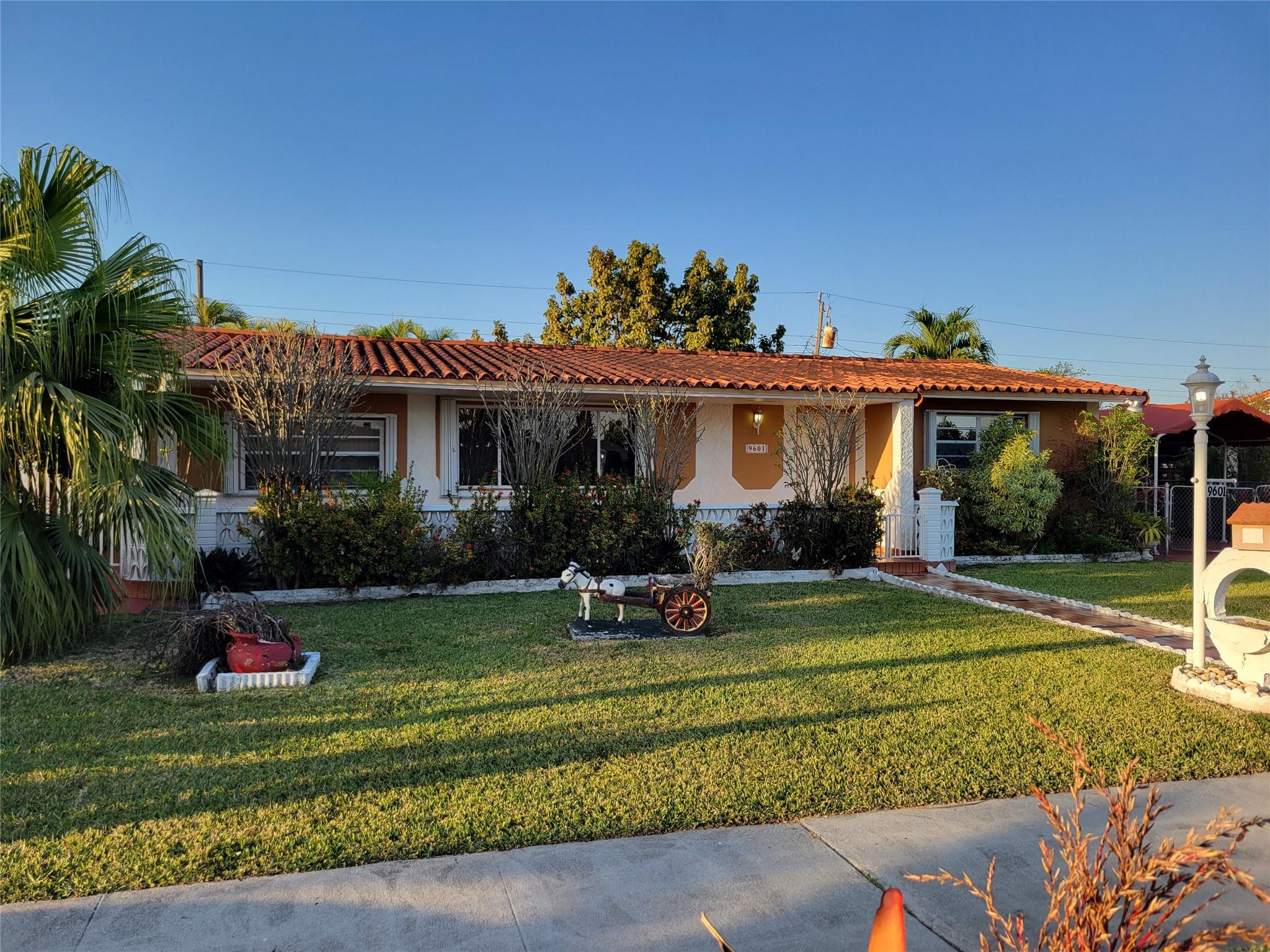 Homes for sale in Miami, FL | 9601 Sw 45Th St, Miami, FL 33165 | MLS# F10491831