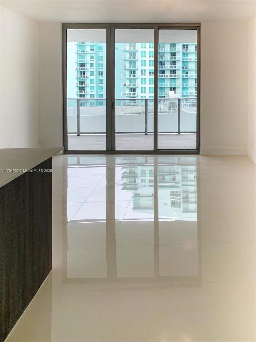 488 NE 18 #3805, Miami FL 33132