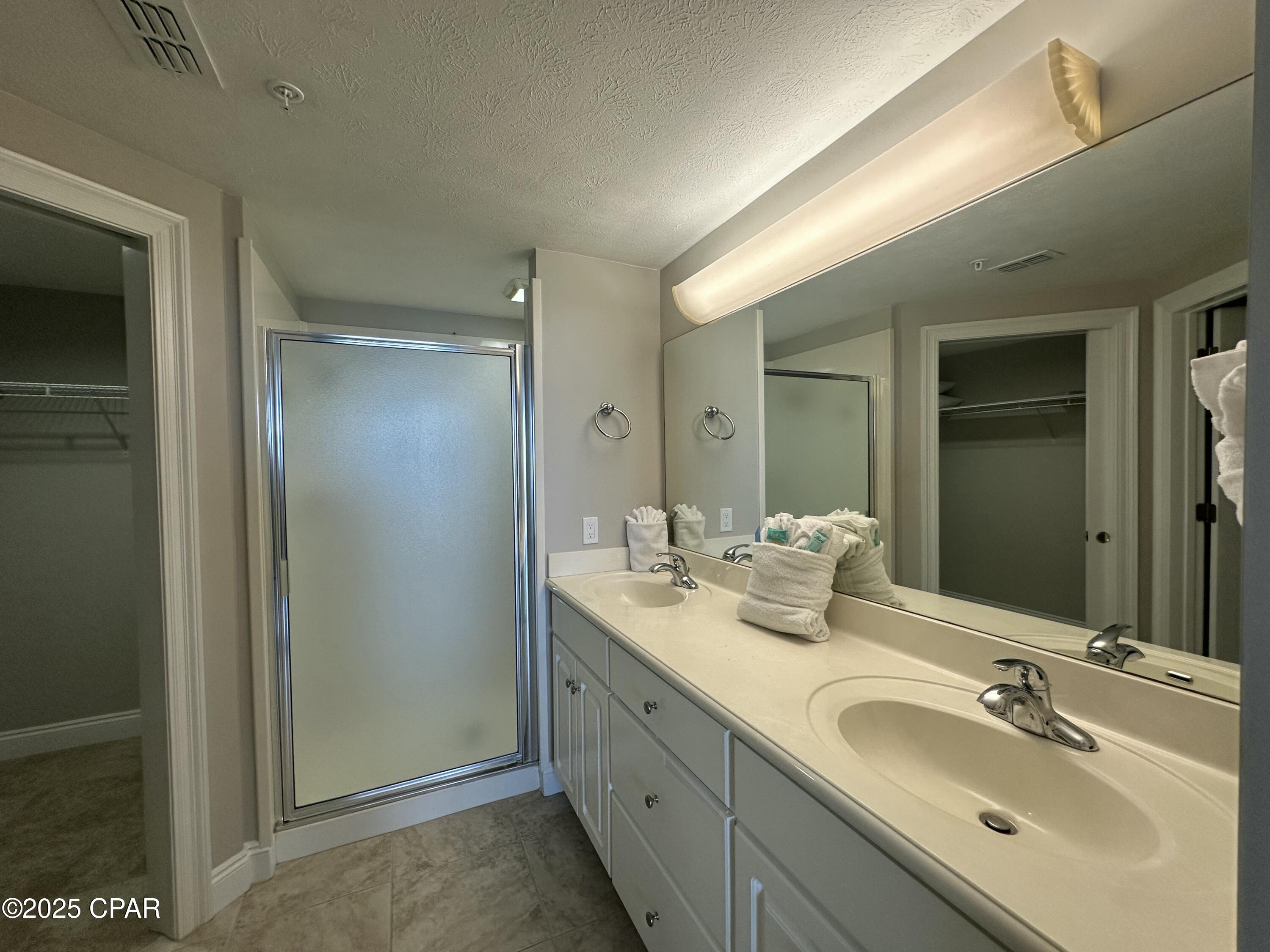 Image 15 For 5004 Thomas Drive 1507