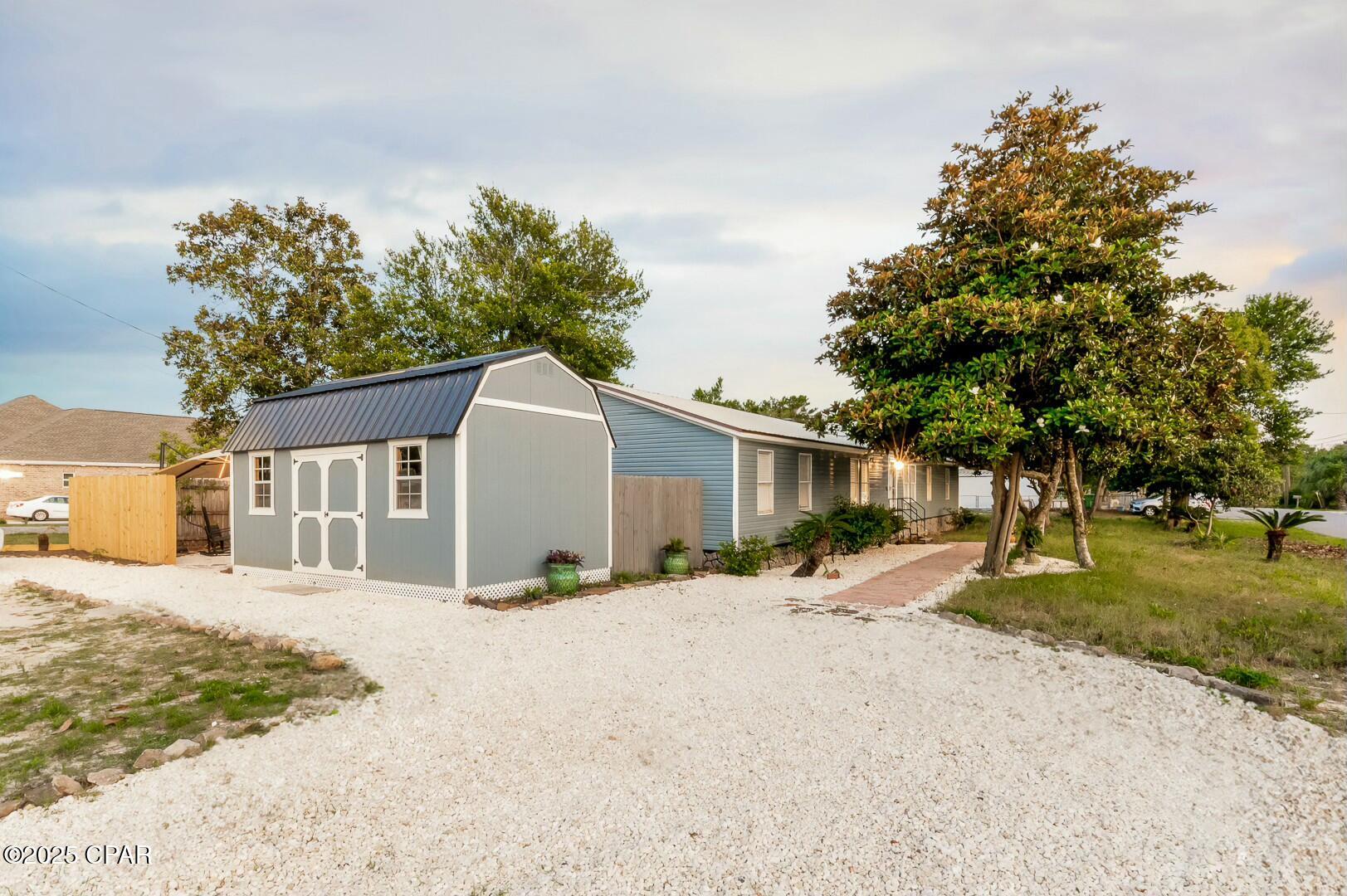 Image 45 For 22121 Lakeview Drive