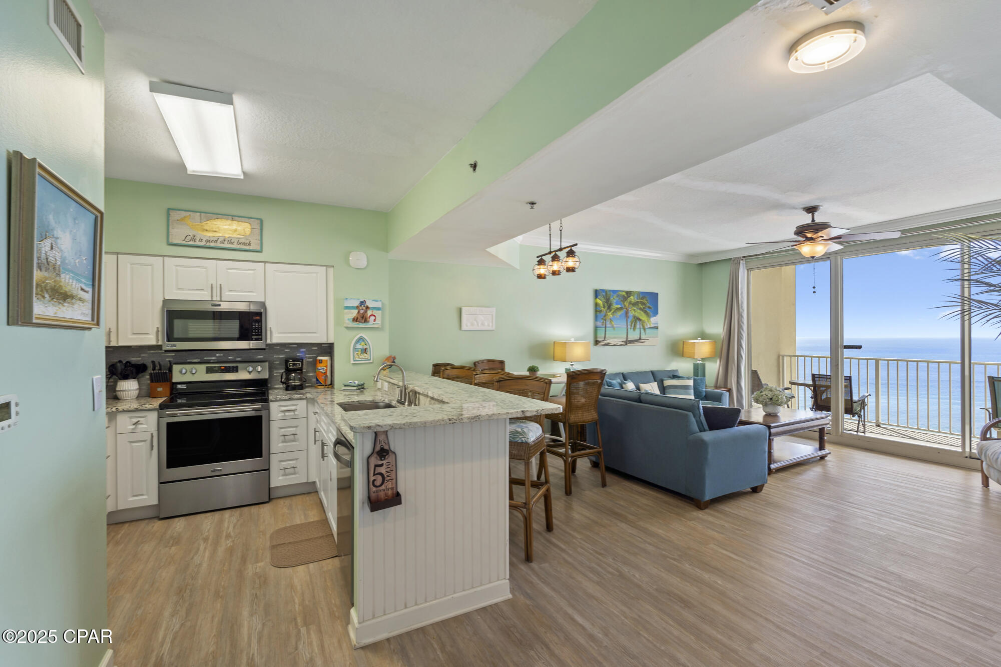 Image 2 For 9900 Thomas Drive 1417