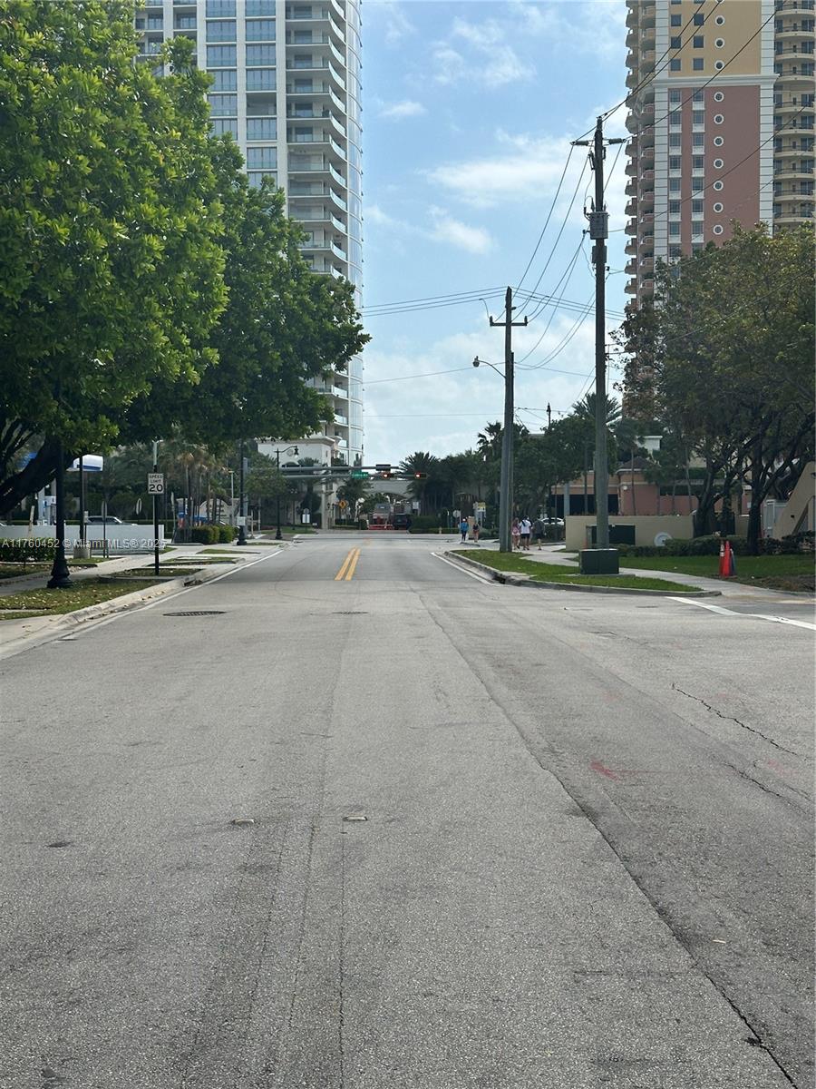 17800 Atlantic Blvd 509