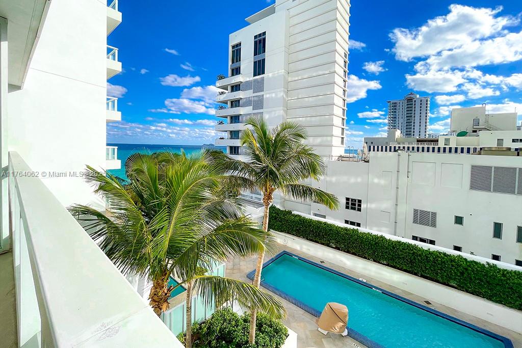 Condo for Sale in Miami Beach, FL
