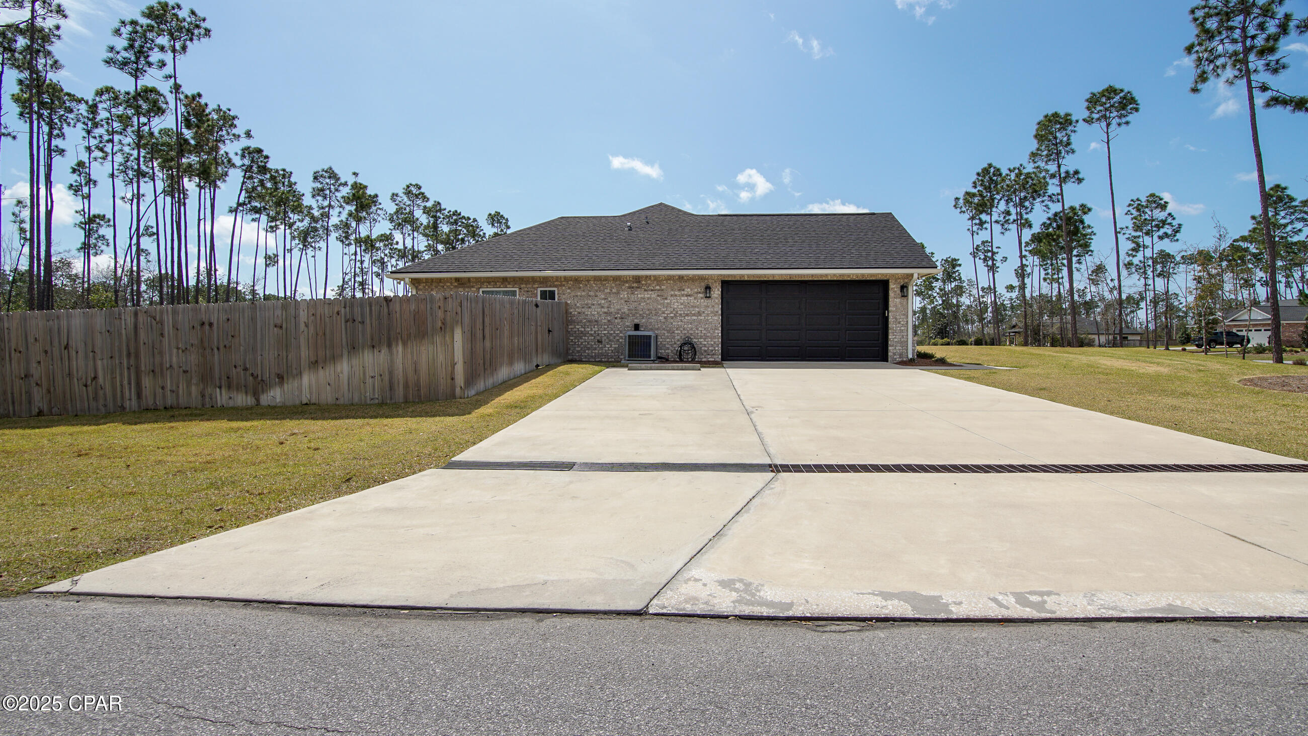 Image 5 For 9716 Sweetfield Lane
