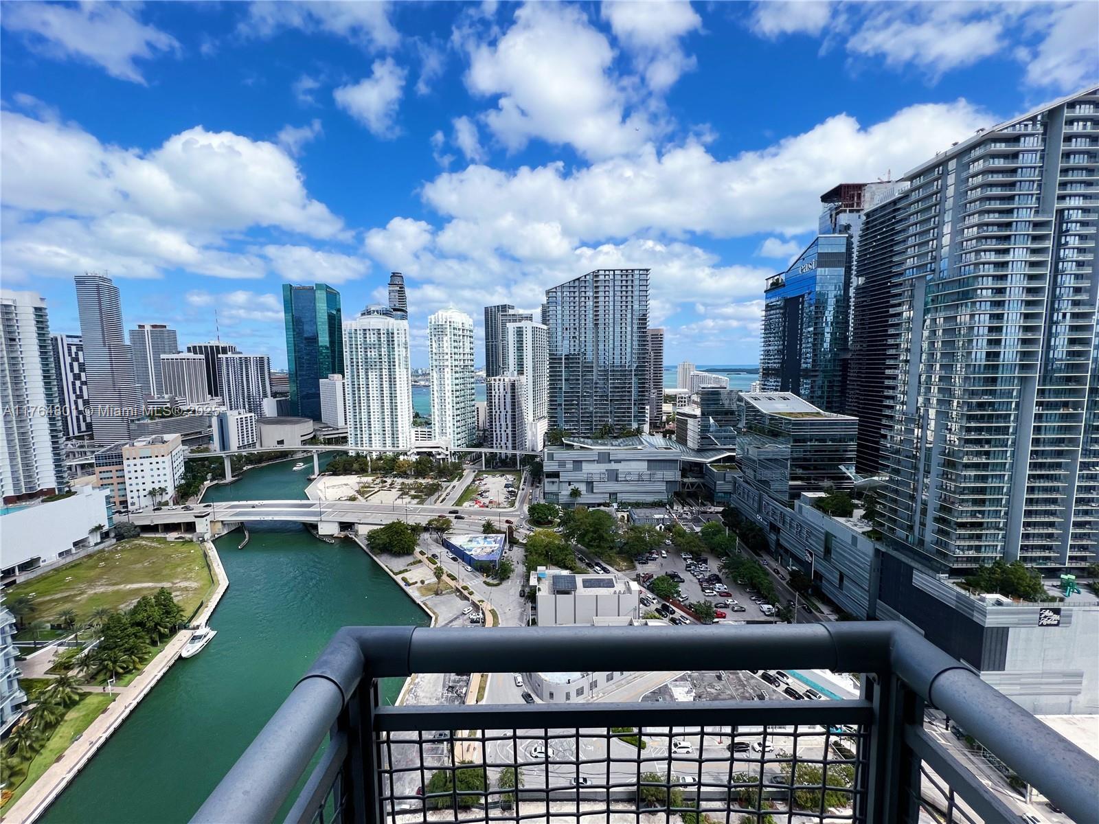 690 SW 1st Ct #3104, Miami FL 33130