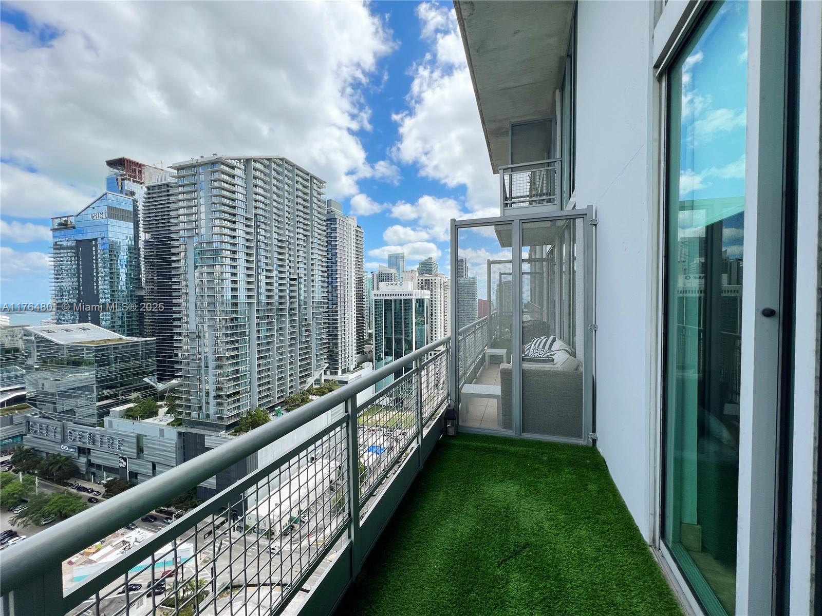 690 SW 1st Ct #3104, Miami FL 33130