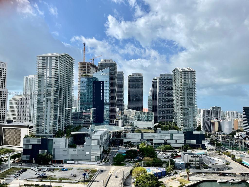 350 S Miami Ave #2502, Miami FL 33130
