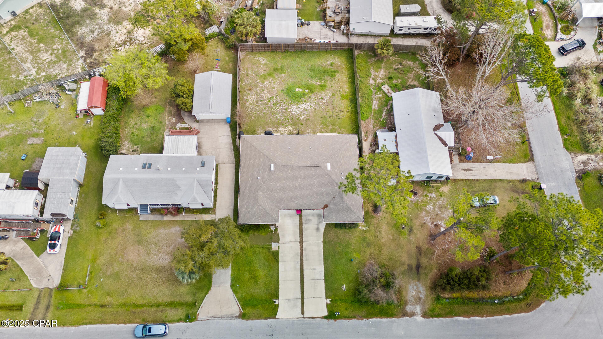 Image 19 For 2512 Shady Oak Court A&b