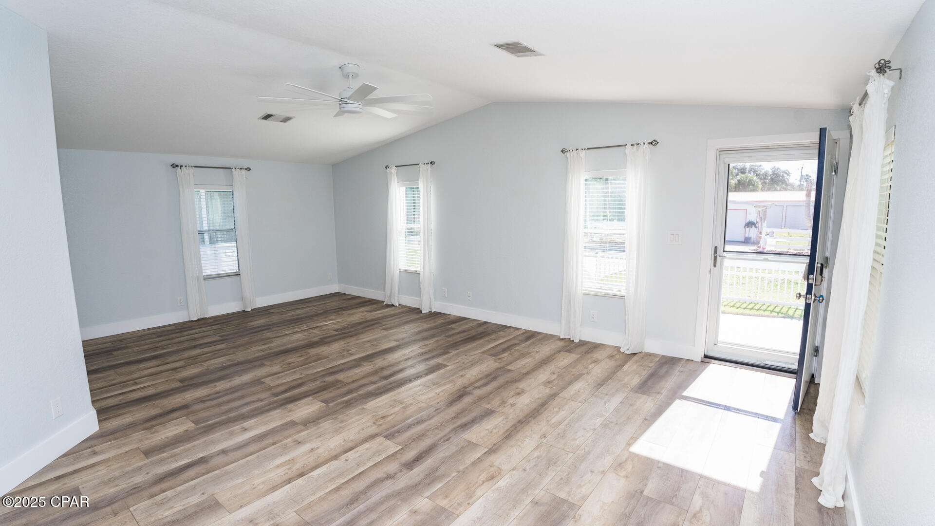 Image 8 For 317 16th Street