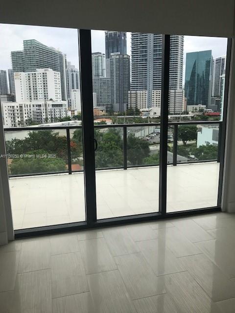 201 SW 17th Rd #907, Miami FL 33129