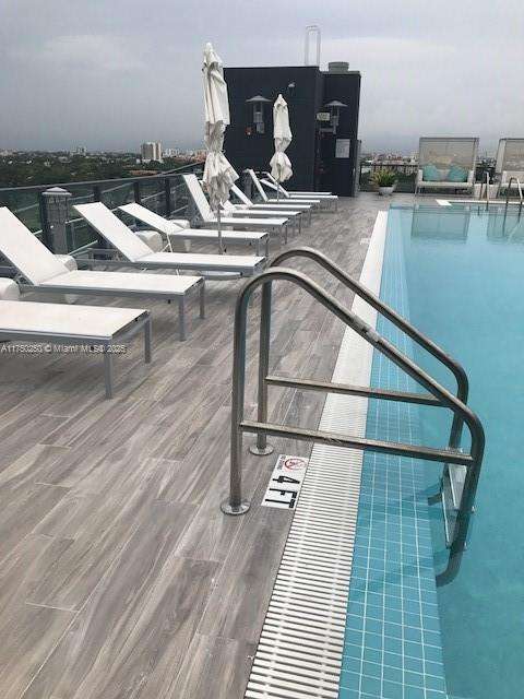 201 SW 17th Rd #907, Miami FL 33129