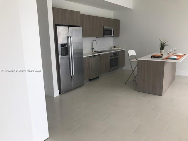 201 SW 17th Rd #907, Miami FL 33129