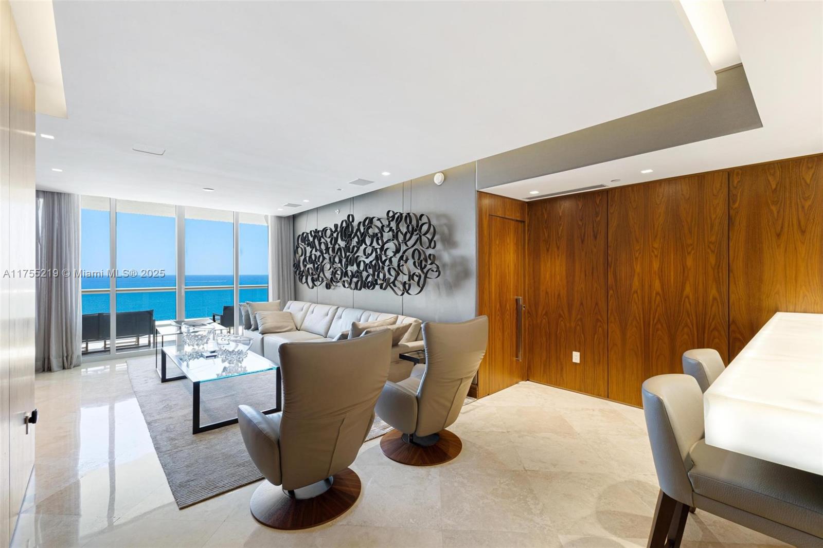 Apartamento para Alugar em Sunny Isles Beach, FL
