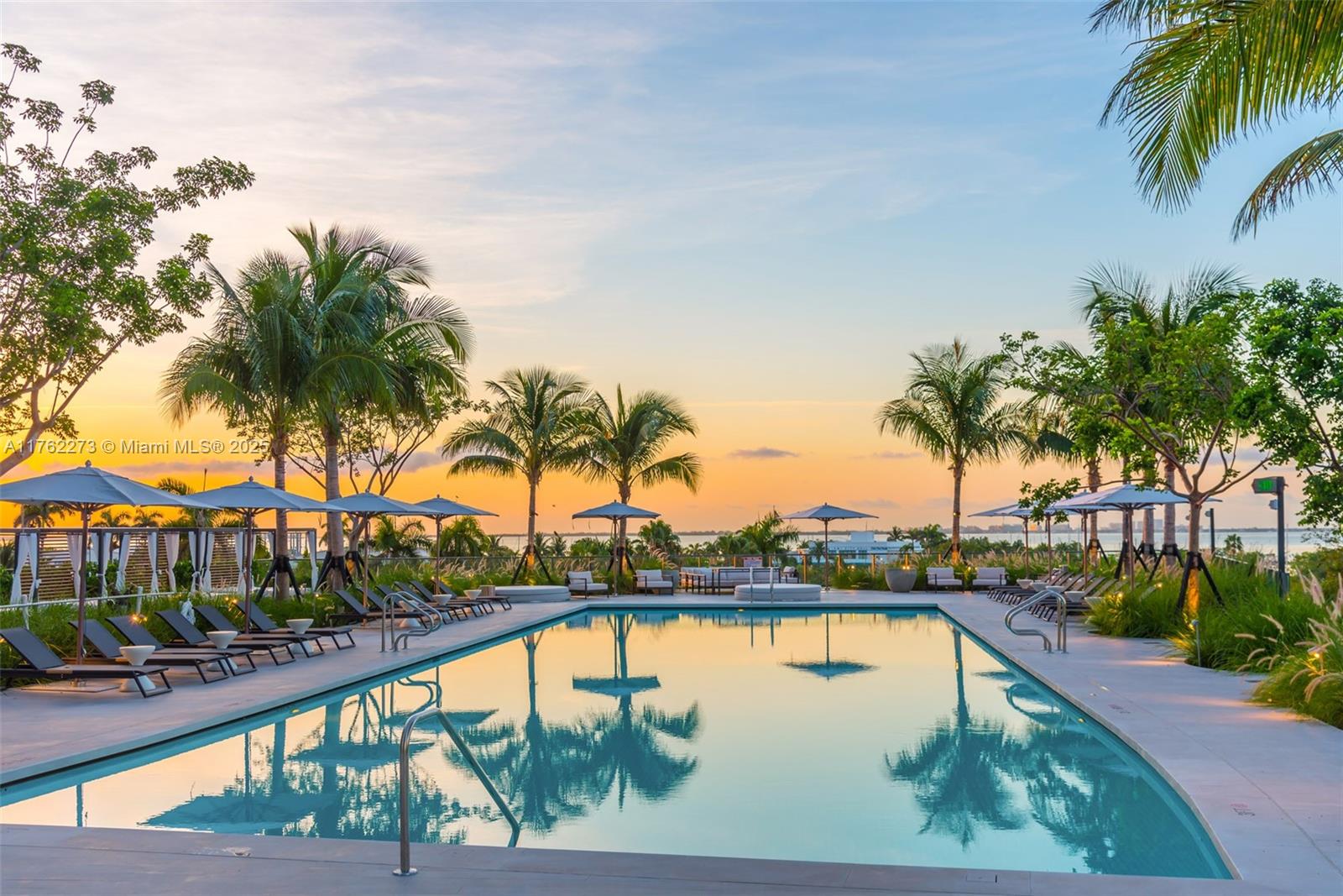 2831 S Bayshore Dr #1505, Miami FL 33133