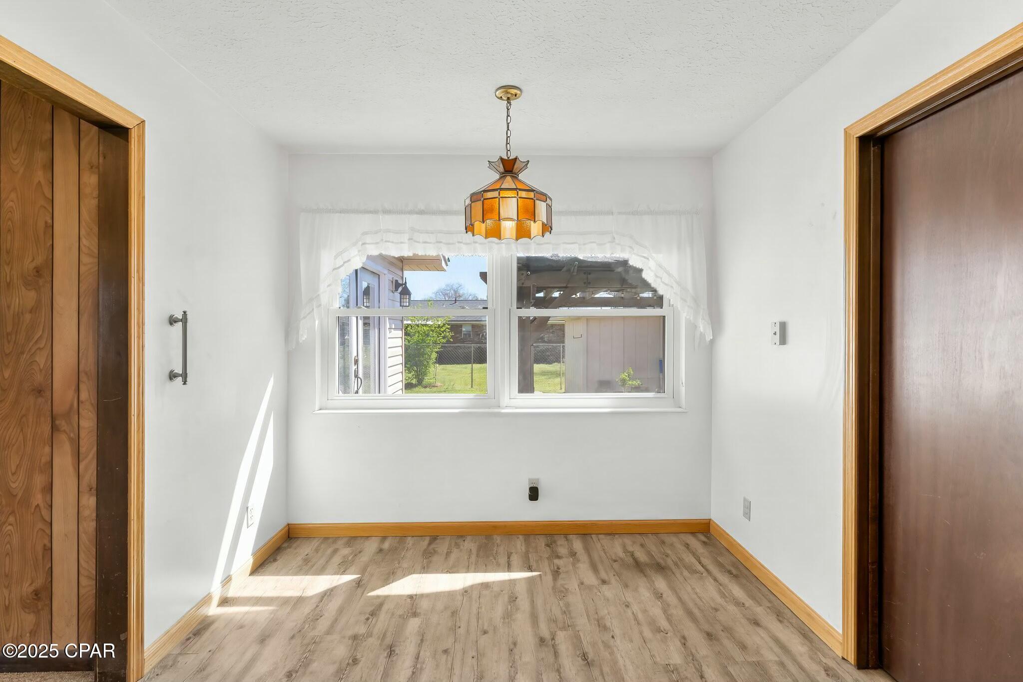 Image 10 For 3922 Milano Road