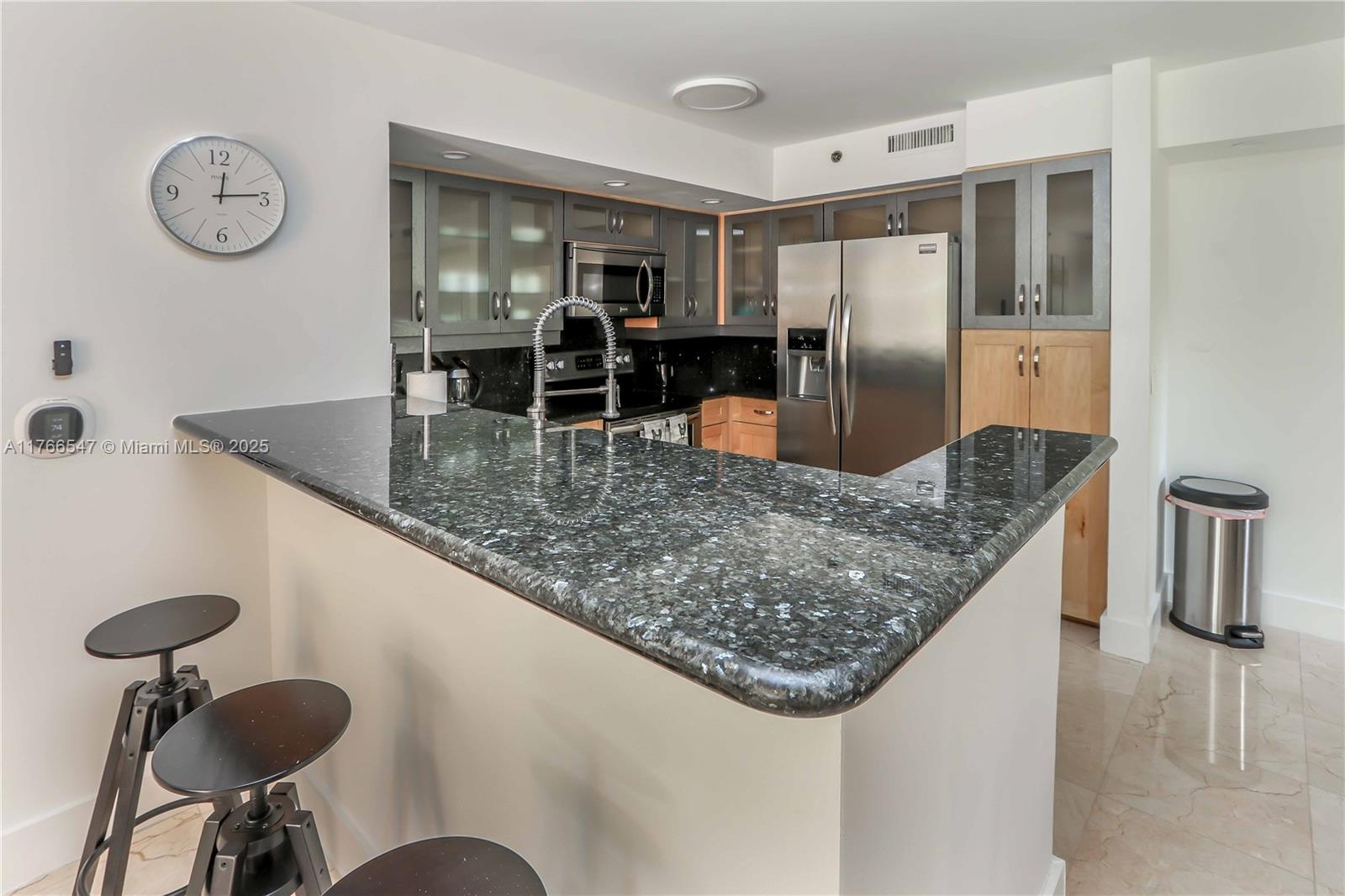19555 E Country Club Dr #8202, Aventura FL 33180