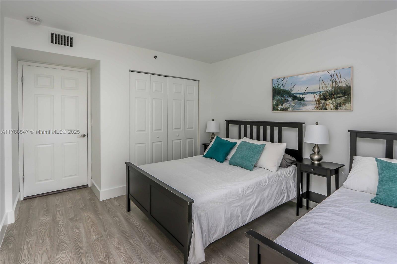 19555 E Country Club Dr #8202, Aventura FL 33180