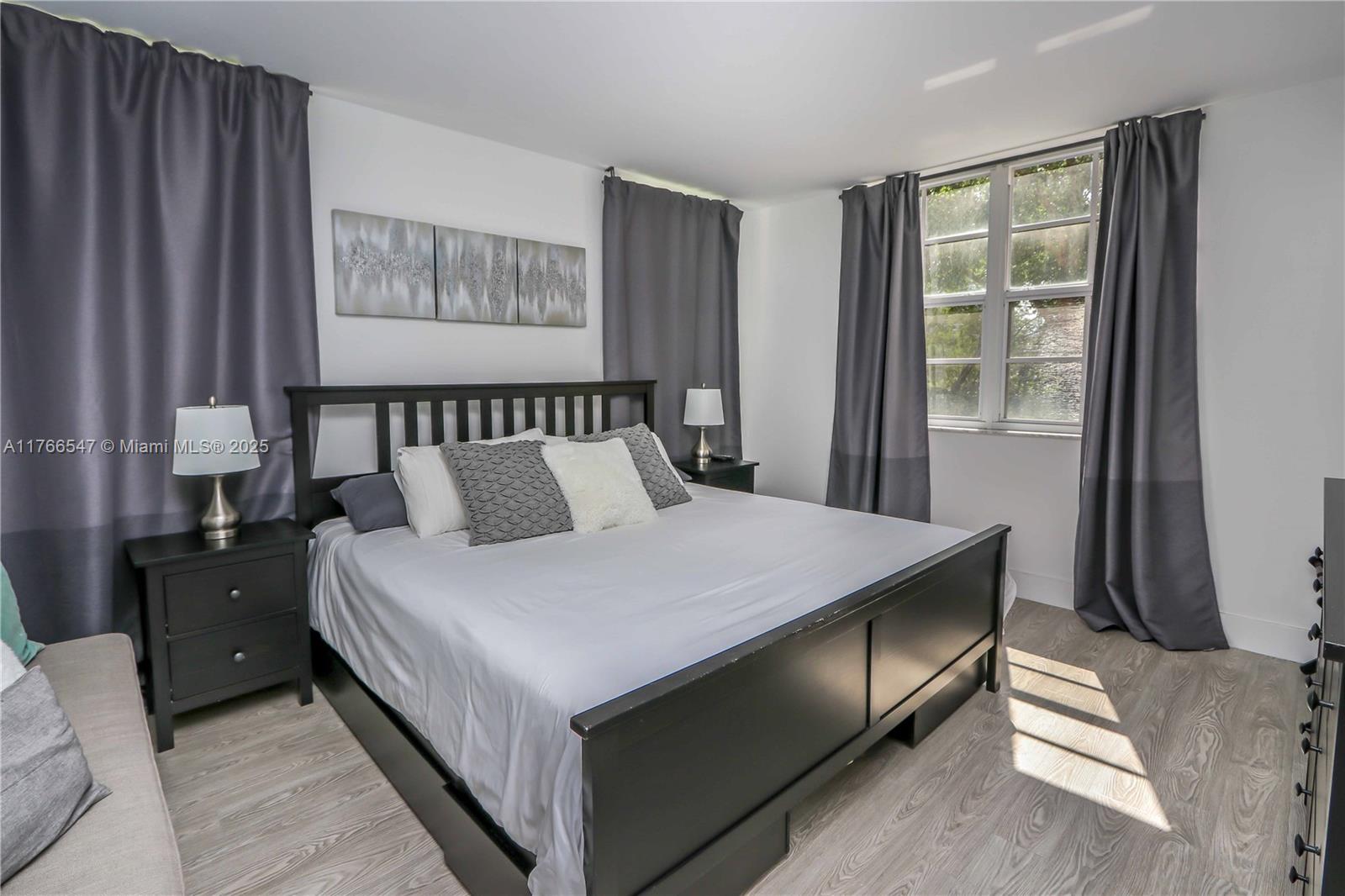 19555 E Country Club Dr #8202, Aventura FL 33180