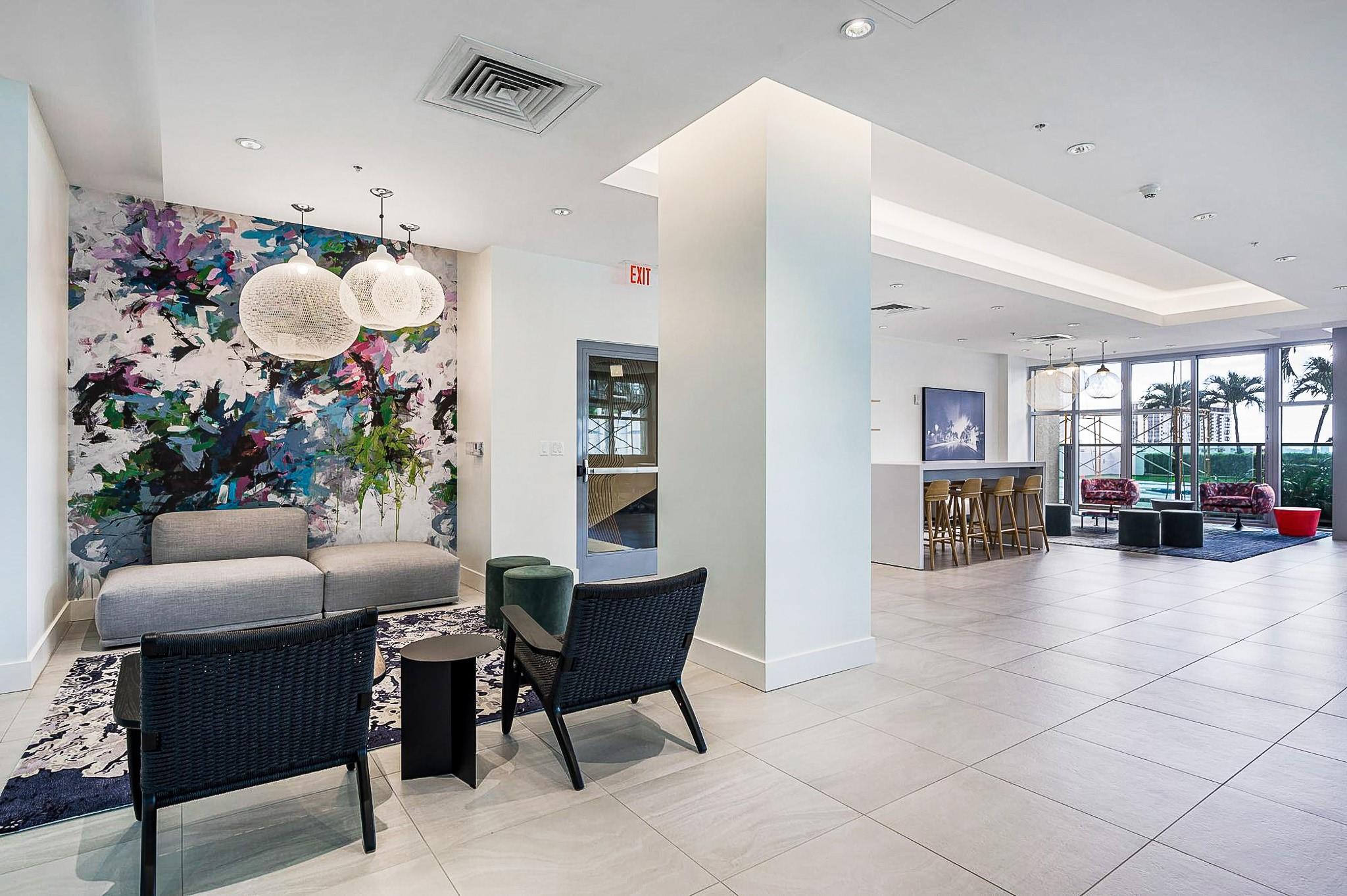 3301 NE 1 Avenue H2605