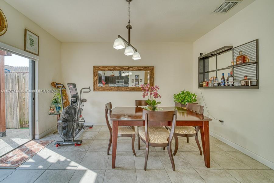121 SE 34th Ter 121