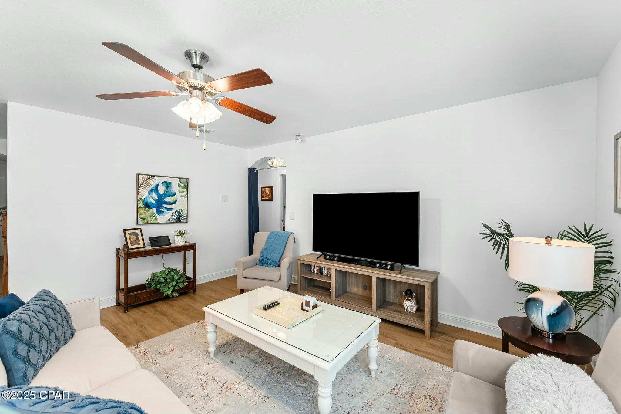 Image 19 For 1527 Wateroak Drive