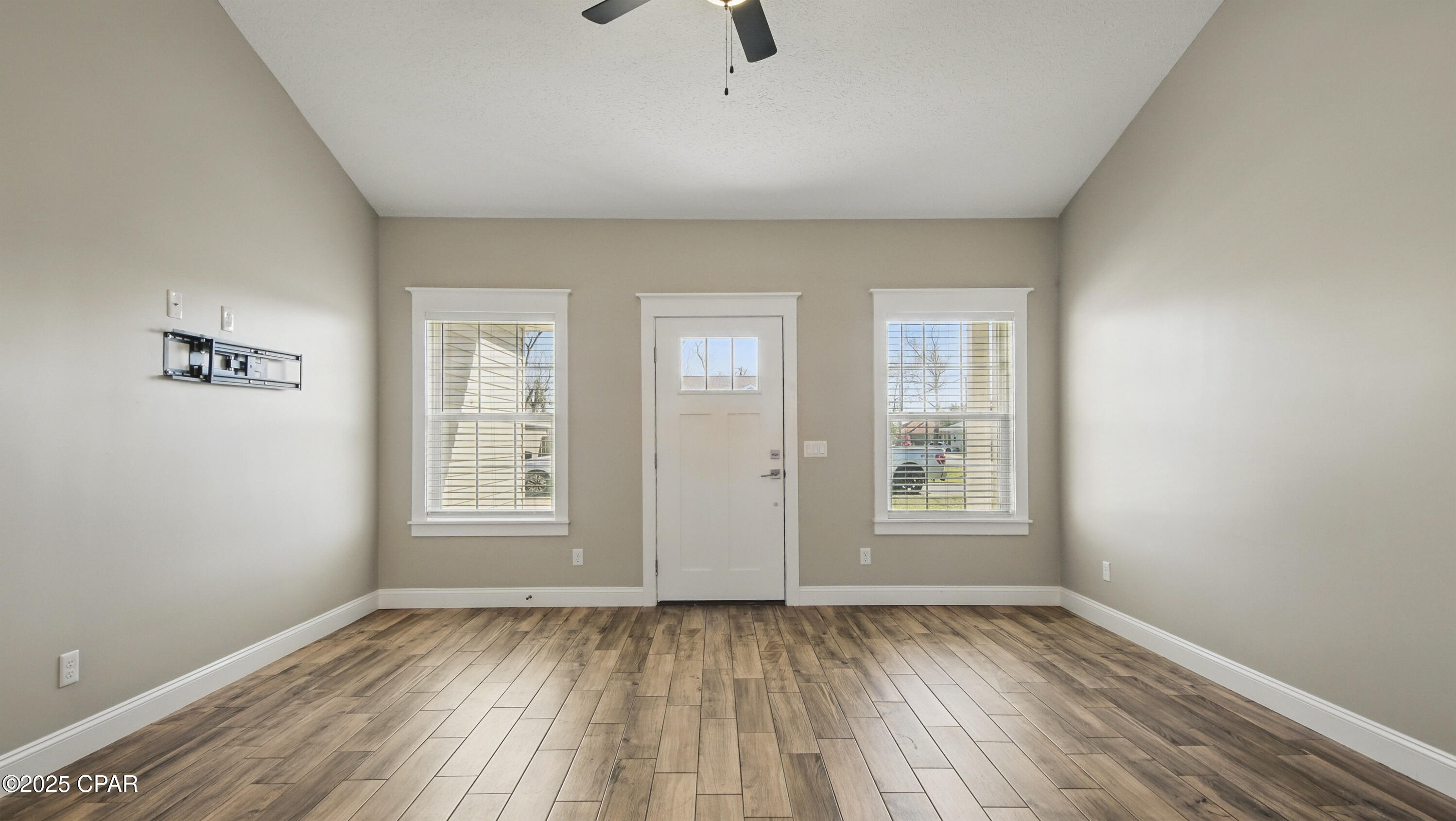 Image 10 For 5301 Alexander Lane