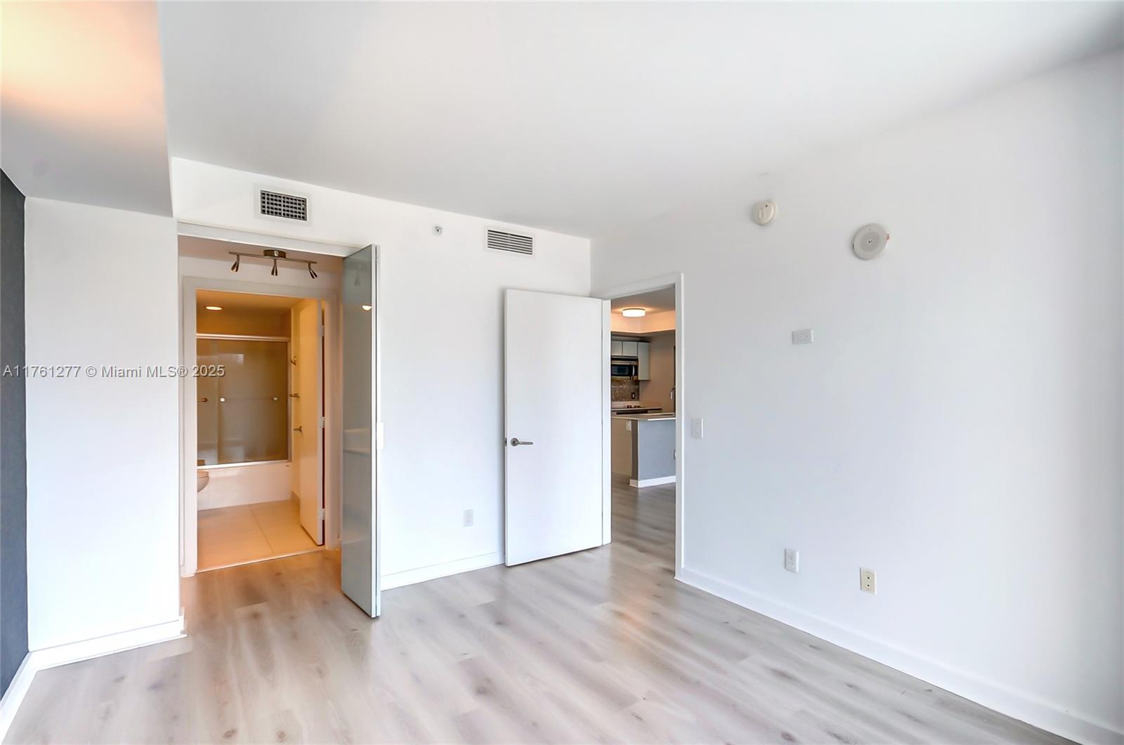 4250 Biscayne Blvd #918, Miami FL 33137