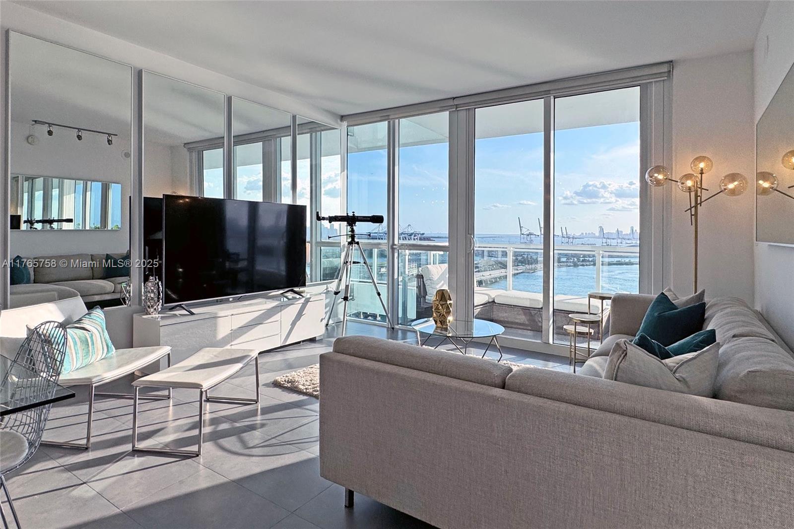 540 West Ave #2114, Miami Beach FL 33139