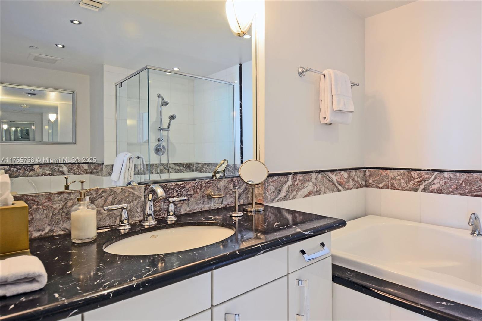 540 West Ave #2114, Miami Beach FL 33139