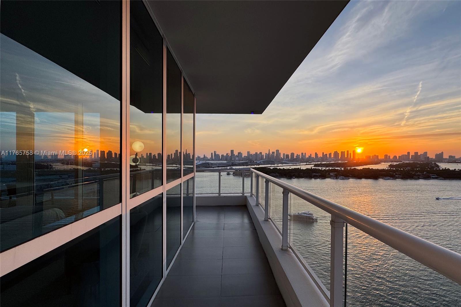 540 West Ave #2114, Miami Beach FL 33139
