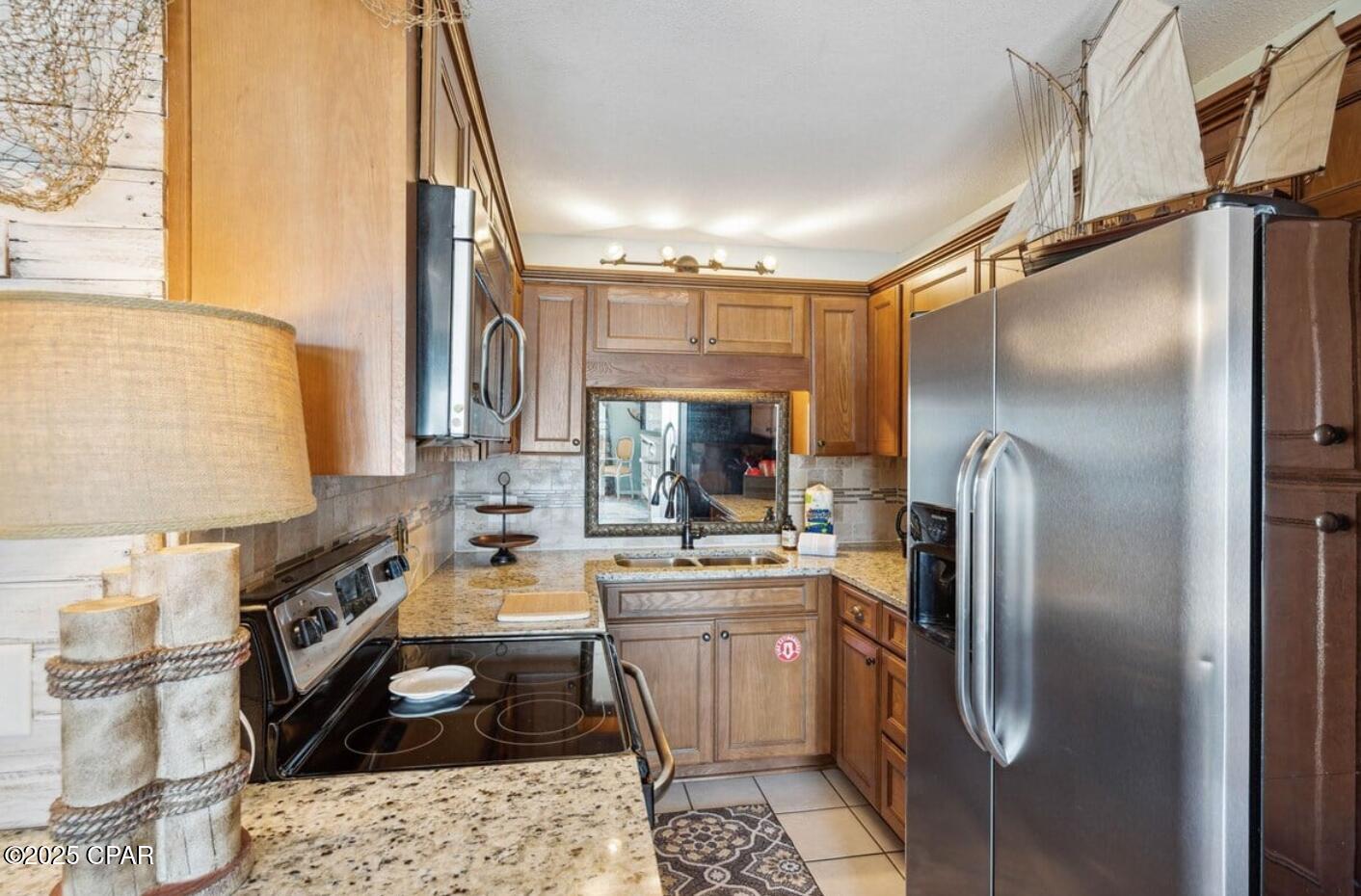 Image 12 For 8743 Thomas Drive 225