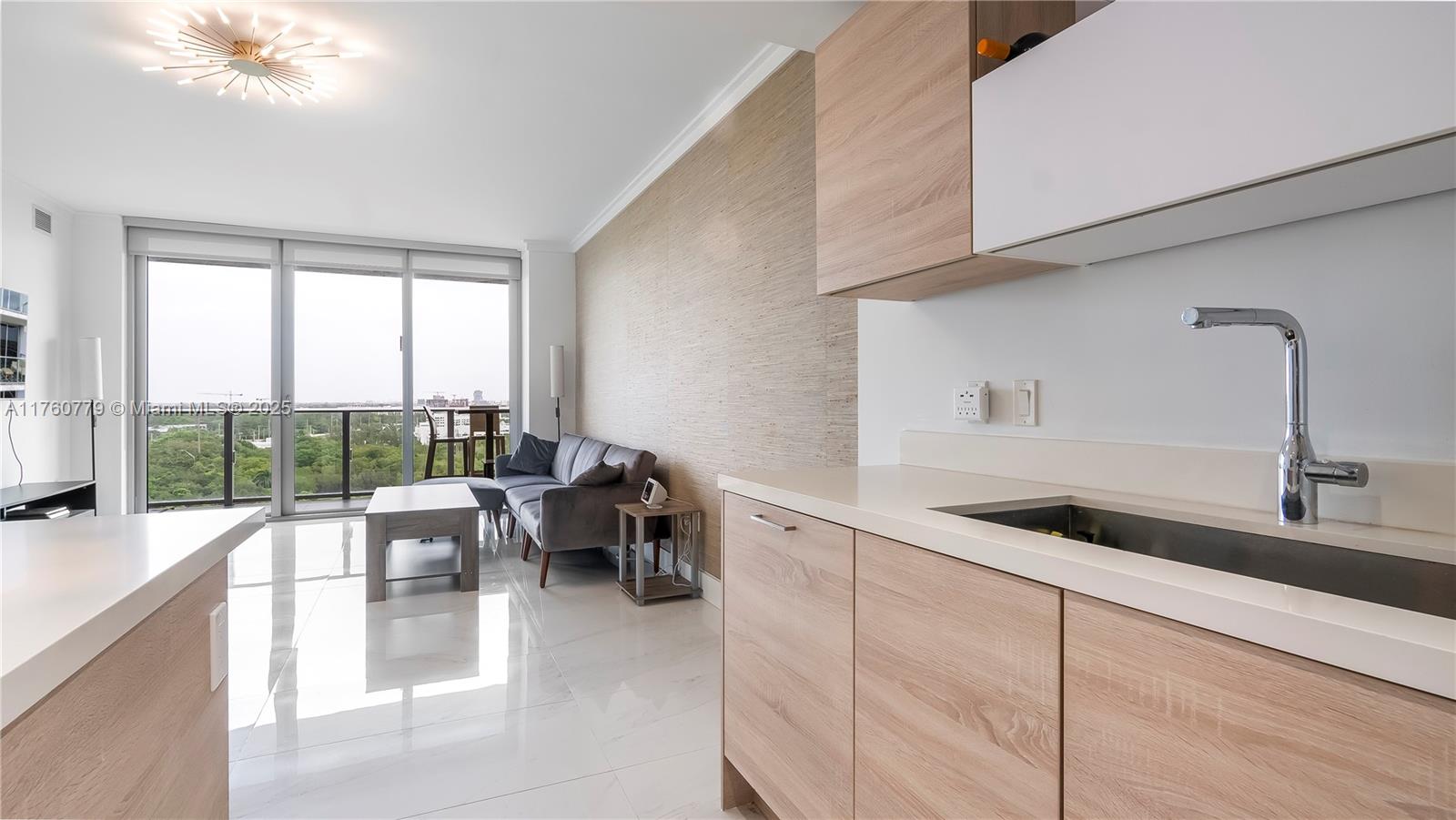 Apartamento para Alugar em North Miami Beach, FL