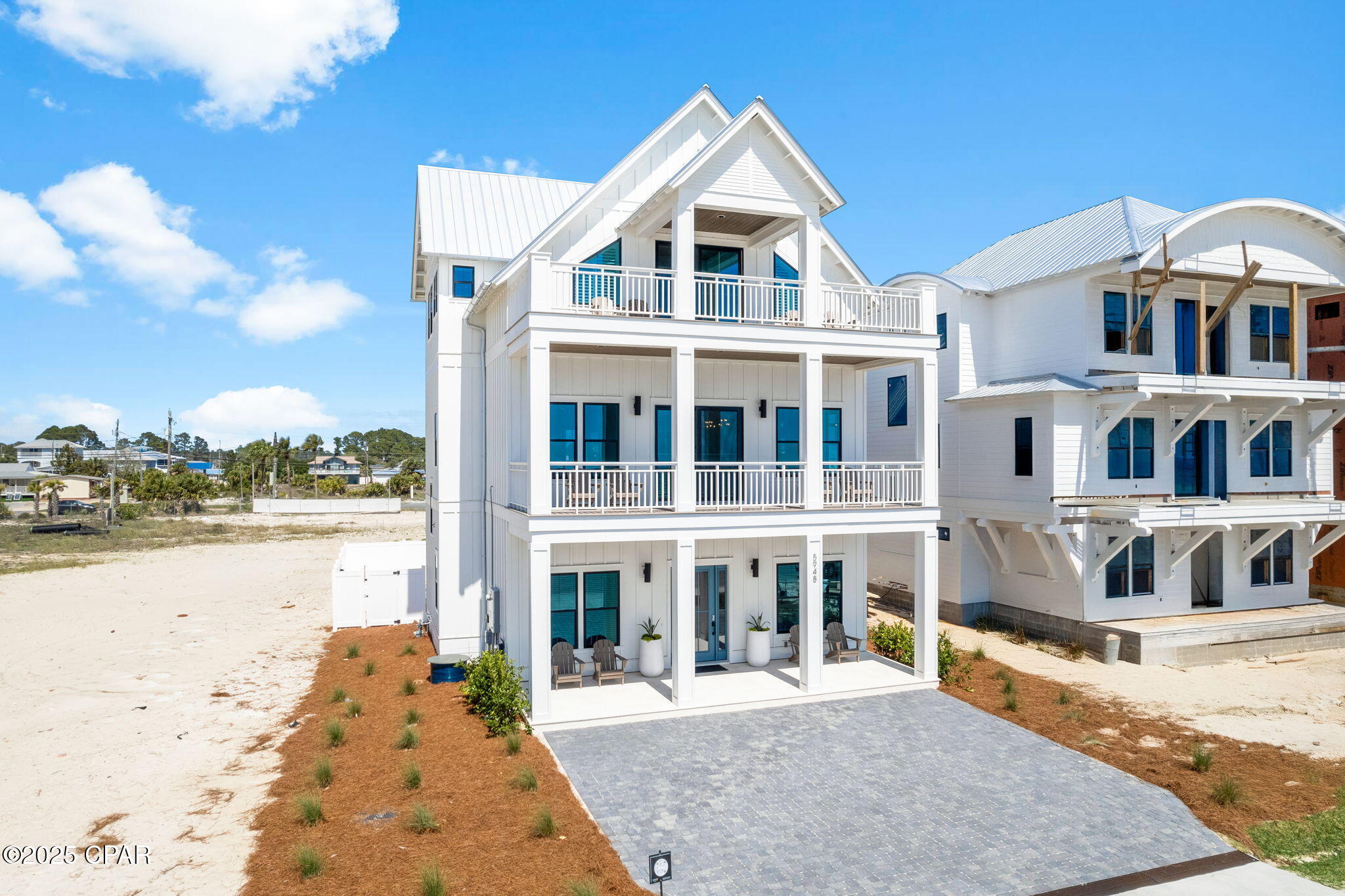 Image 3 For 5948 Gulf Drive