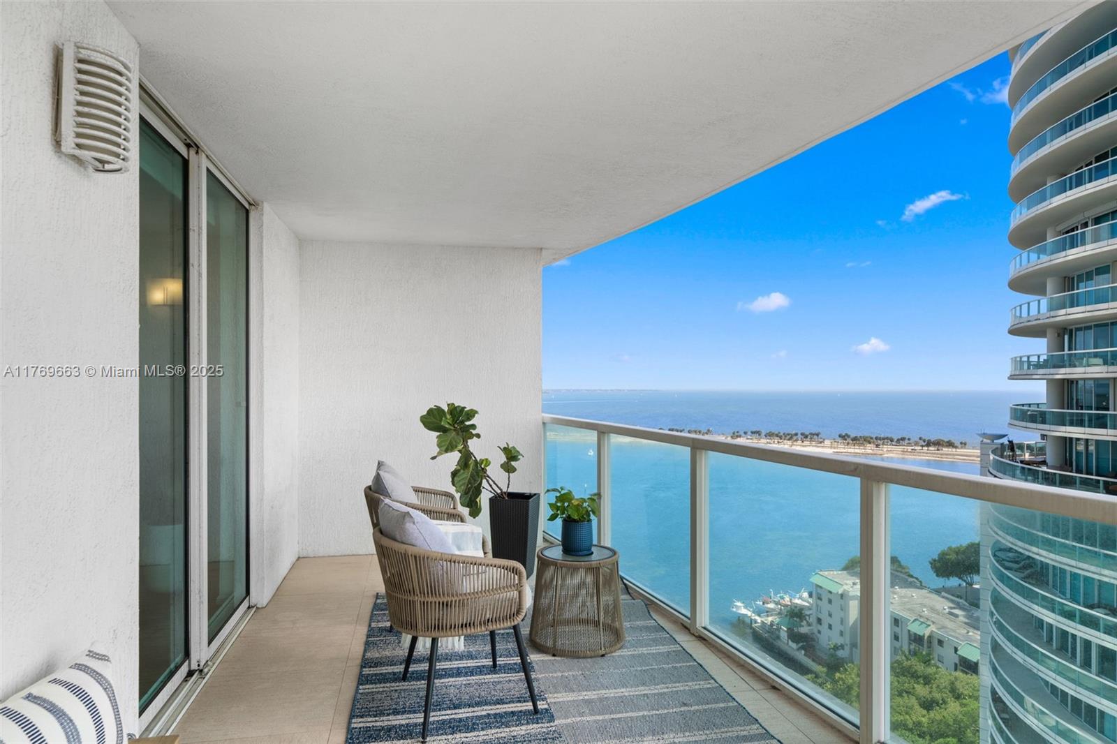 2101 Brickell Ave #1809, Miami FL 33129