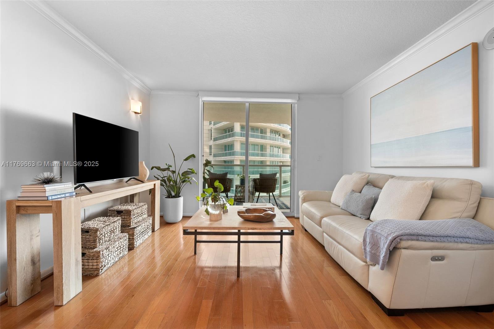 2101 Brickell Ave #1809, Miami FL 33129
