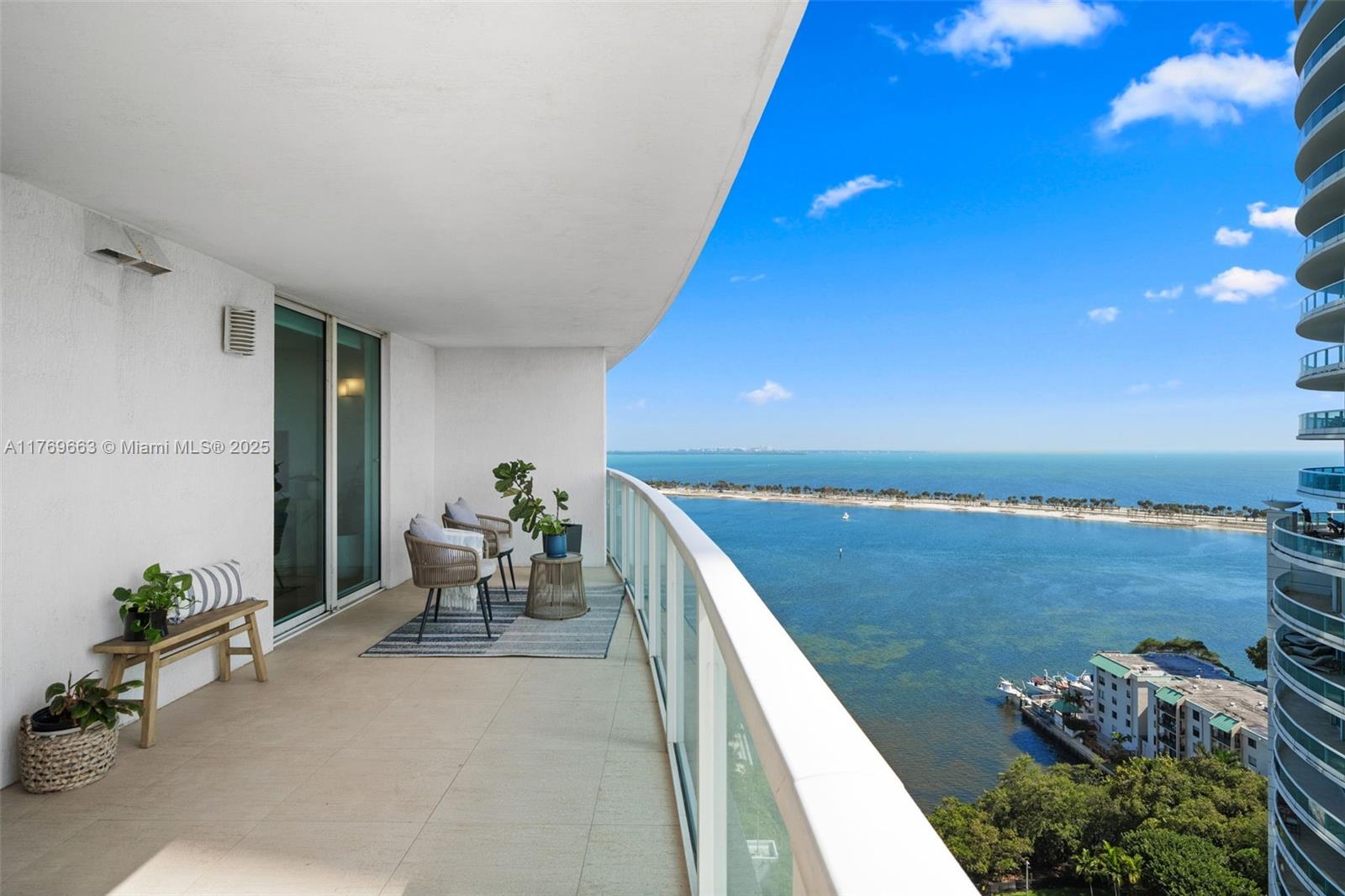 2101 Brickell Ave #1809, Miami FL 33129