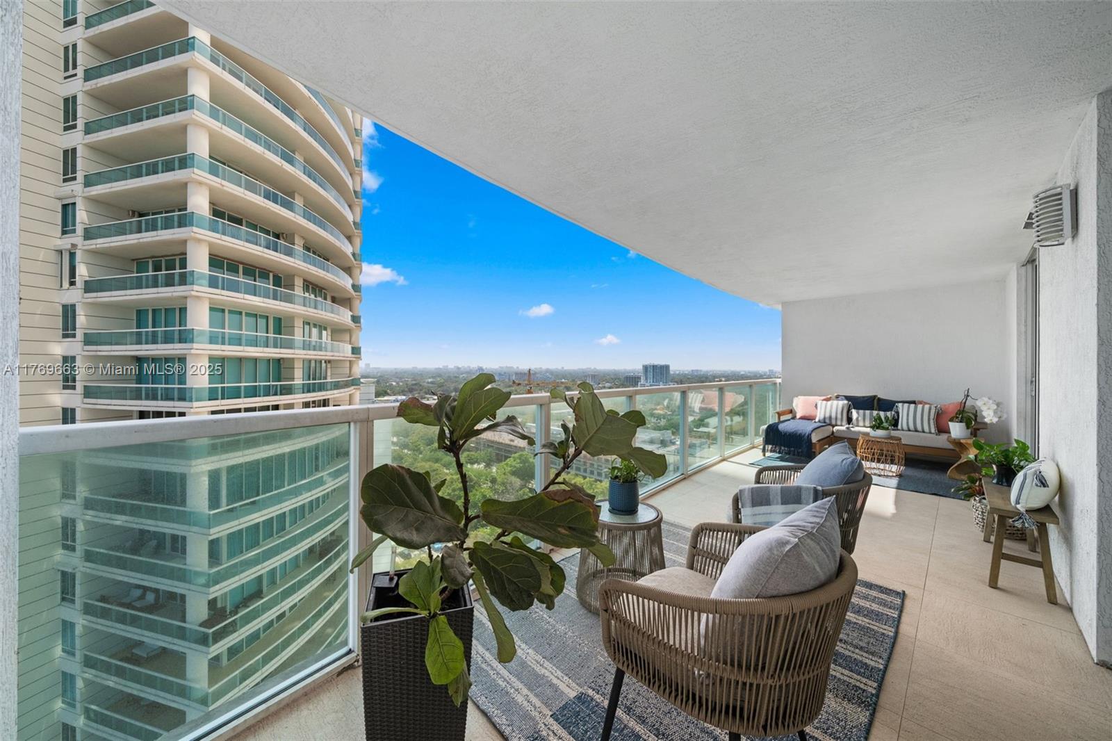 2101 Brickell Ave #1809, Miami FL 33129