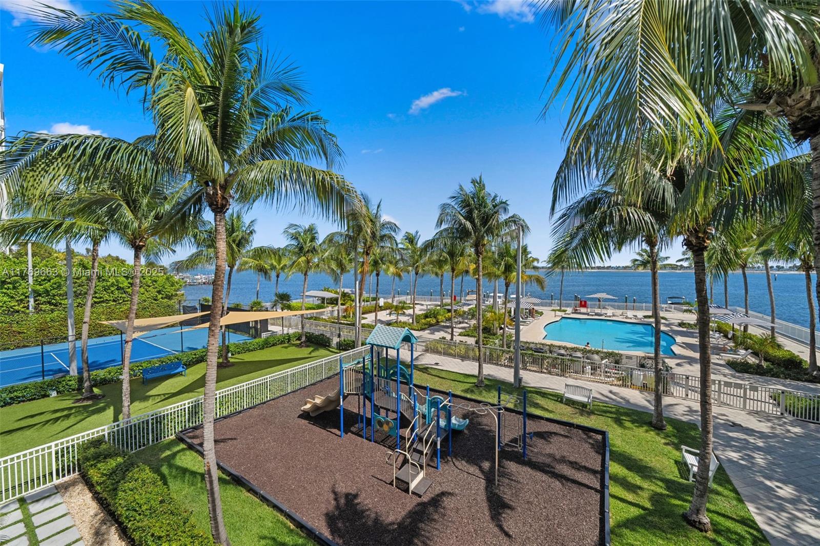 2101 Brickell Ave #1809, Miami FL 33129