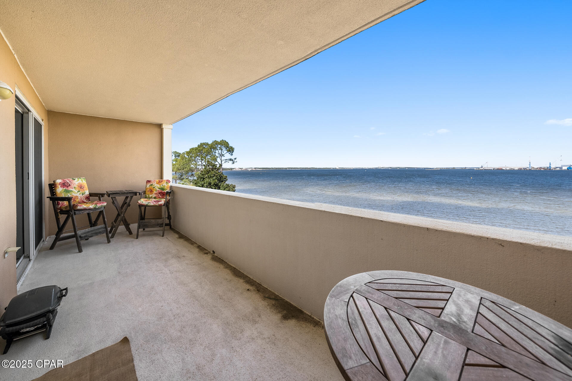 Image 21 For 2400 Grandiflora Boulevard E407